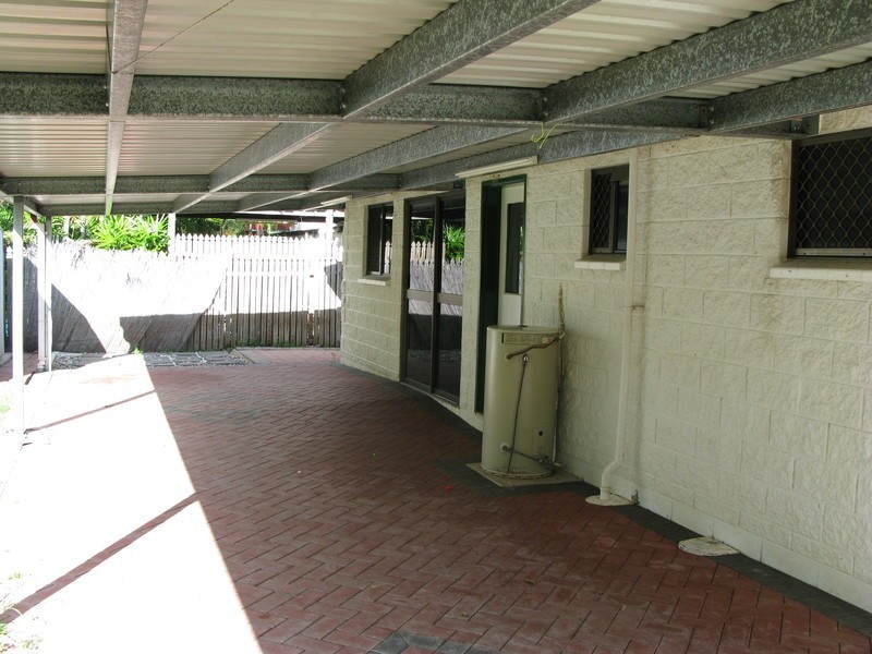 9 Salina Drive, Kelso QLD 4815