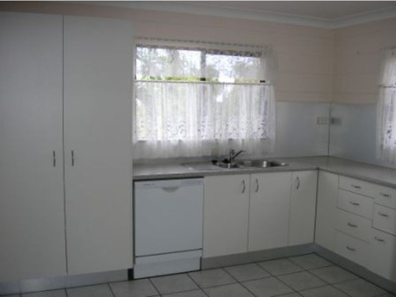 13 Dahl Crescent, Wulguru QLD 4811