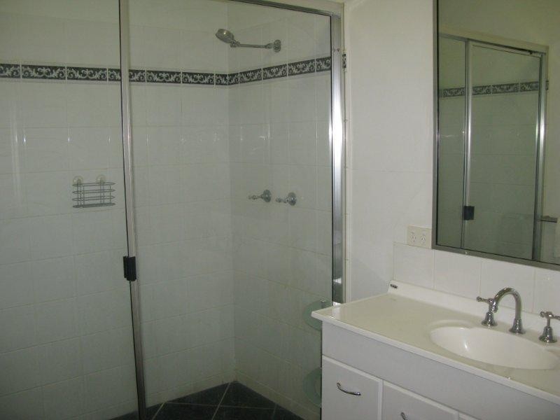 2/42 Patrick Street, Aitkenvale QLD 4814