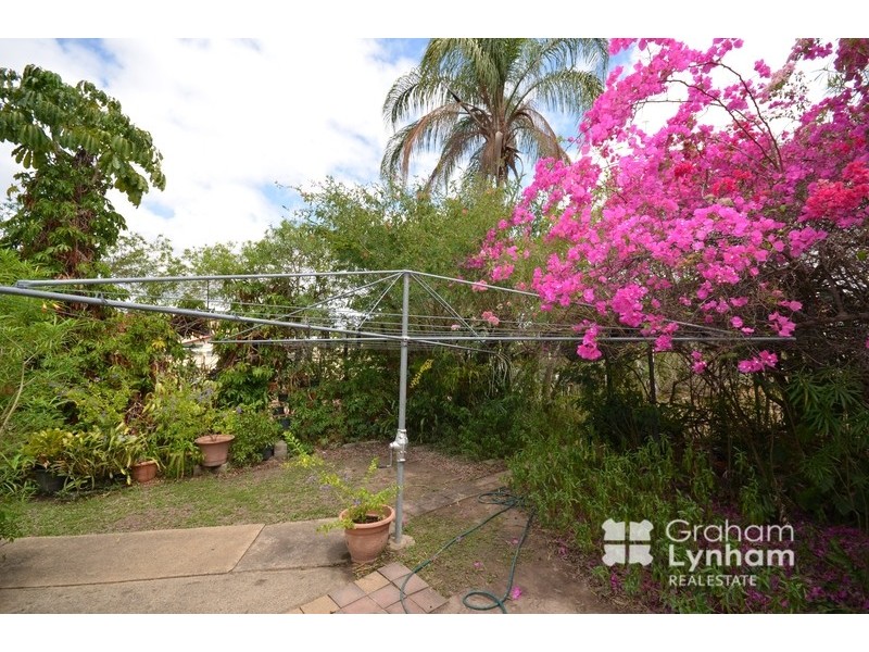 30 Merryl Street, Rasmussen QLD 4815