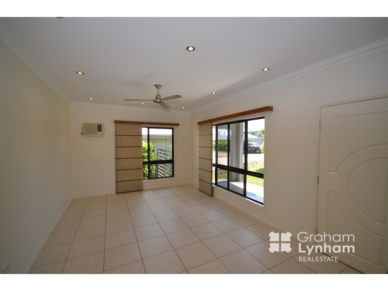 9  Kwila Crescent, Douglas QLD 4814