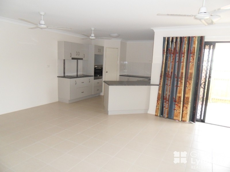 46 Blue Wren Drive, Kelso QLD 4815