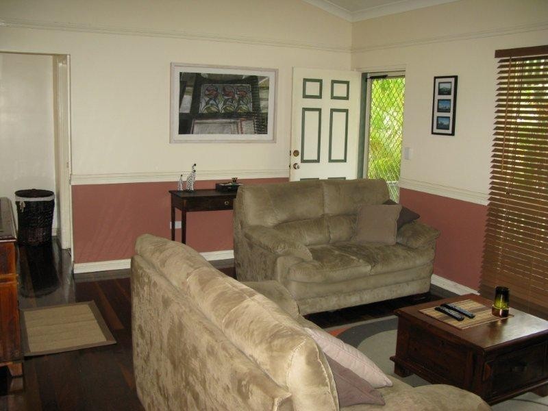 1 Raven Court, Kelso QLD 4815