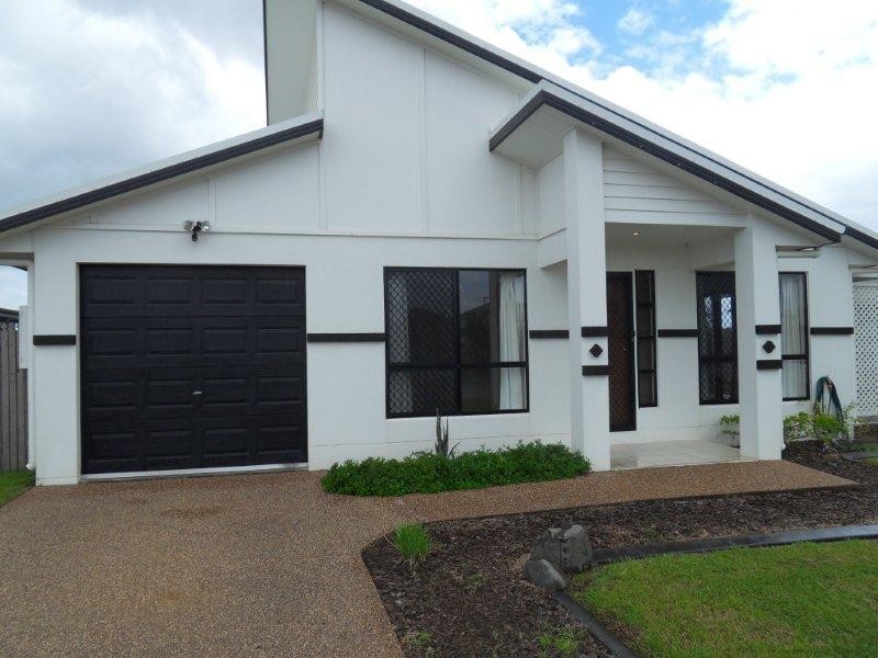 17 Kempton Chase, Burdell QLD 4818