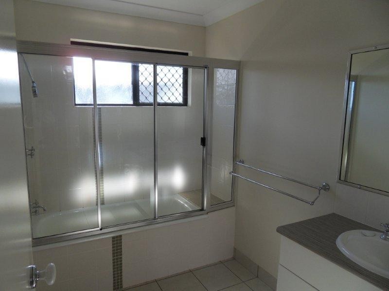 17 Kempton Chase, Burdell QLD 4818