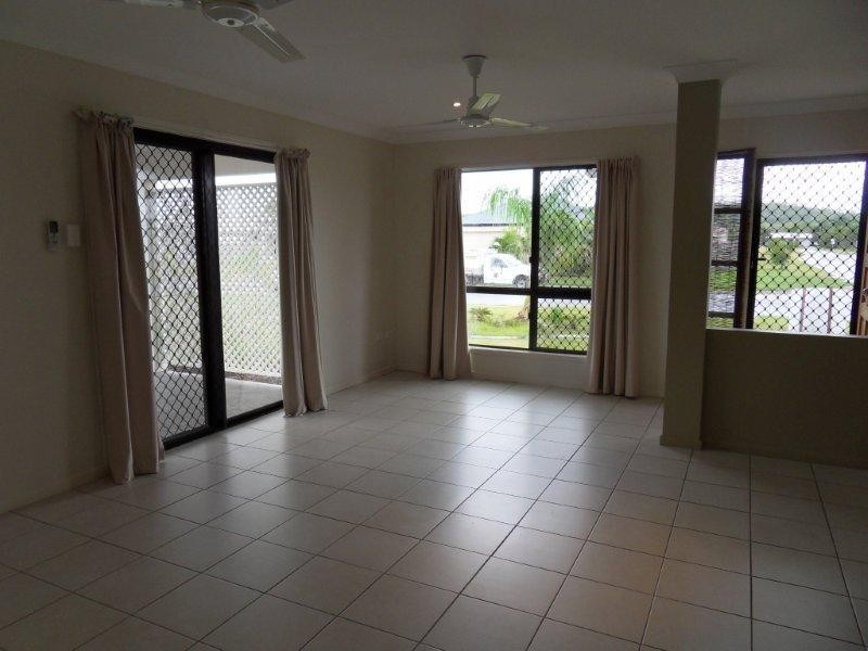 17 Kempton Chase, Burdell QLD 4818