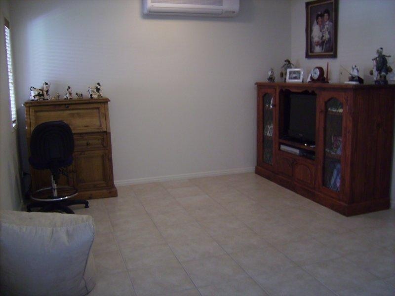 67 Bamboo Crescent, Mount Louisa QLD 4814