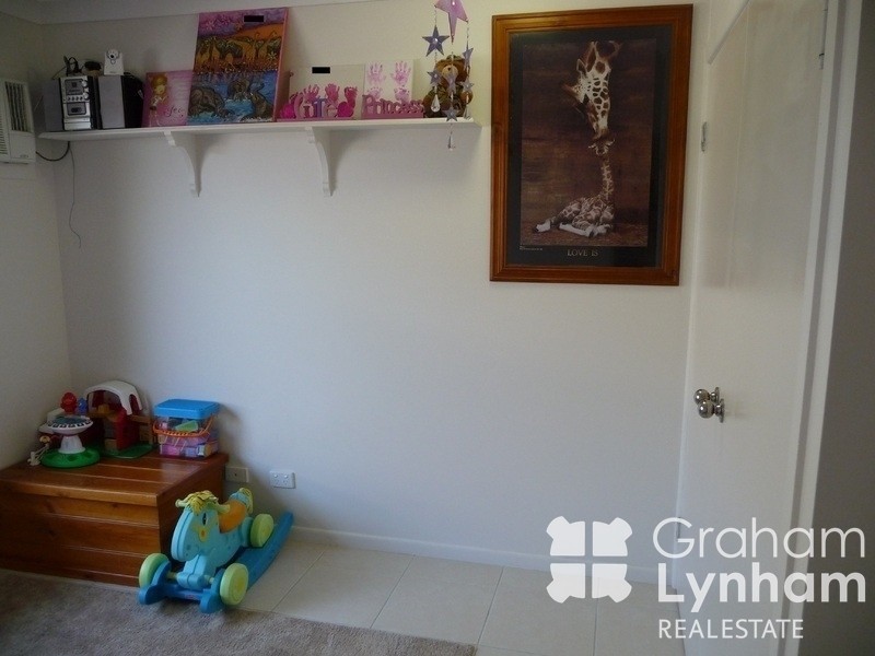 Bushland Beach QLD 4818