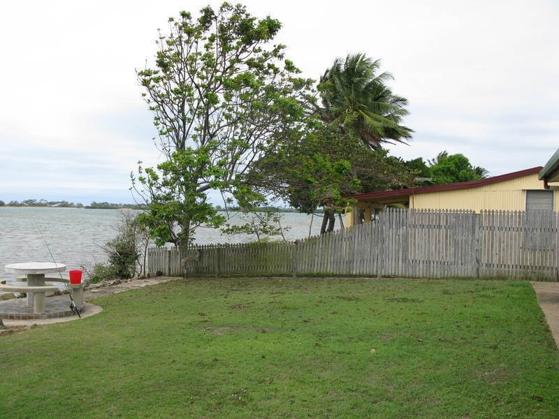 40 John Dory Street, Taylors Beach QLD 4850