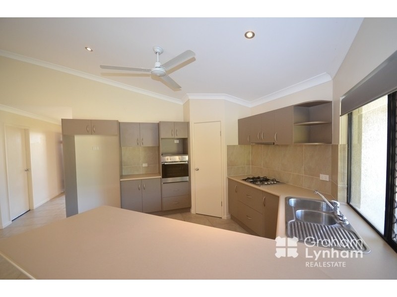 30 Stoneville Circuit, Mount Louisa QLD 4814