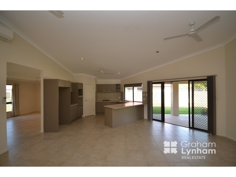 30 Stoneville Circuit, Mount Louisa QLD 4814