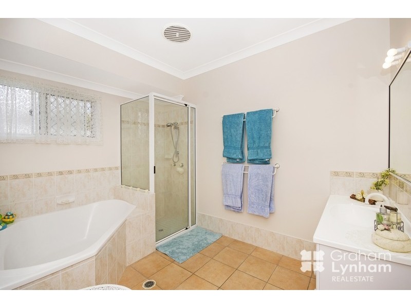 40 Seldon Place, Kirwan QLD 4817