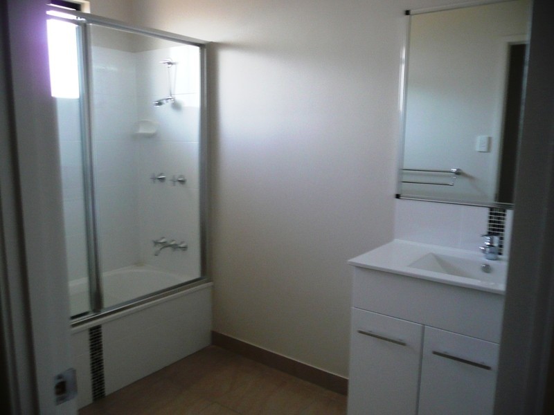 26 Pincer Ct, Bushland Beach QLD 4818