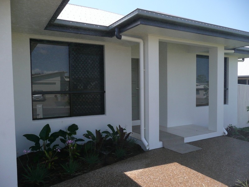 26 Pincer Ct, Bushland Beach QLD 4818