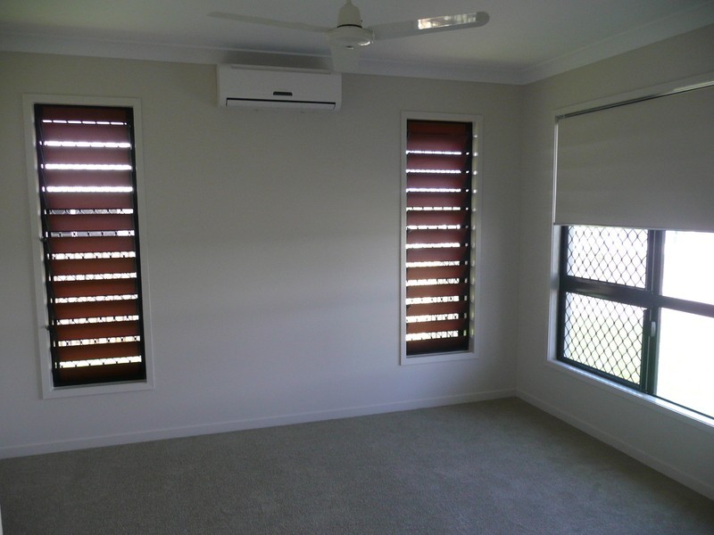 26 Pincer Ct, Bushland Beach QLD 4818