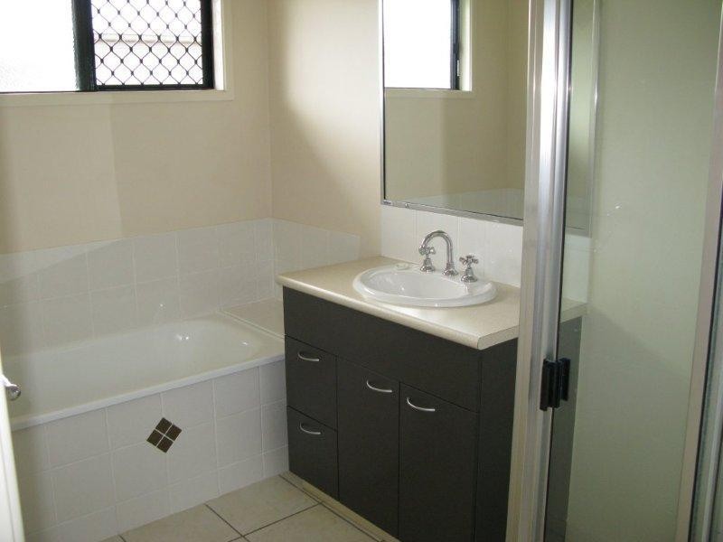 1 Lark Court, Condon QLD 4815