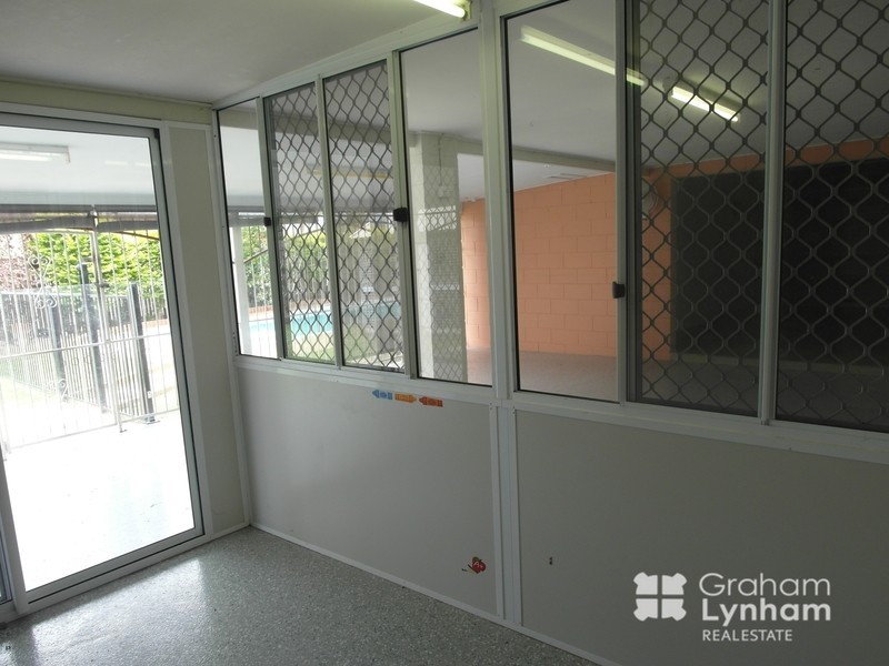 203 Pinnacle Drive, Rasmussen QLD 4815