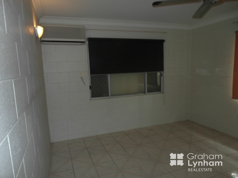 203 Pinnacle Drive, Rasmussen QLD 4815