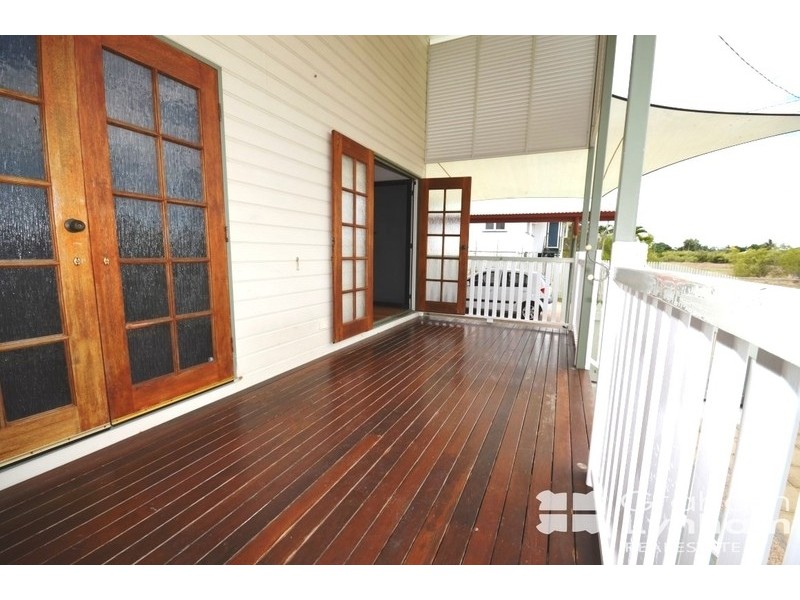 Railway Estate QLD 4810