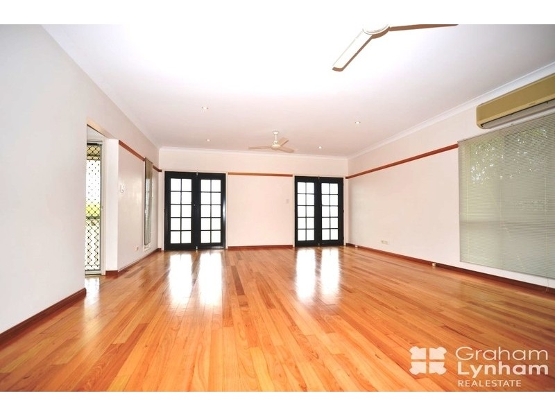 Railway Estate QLD 4810