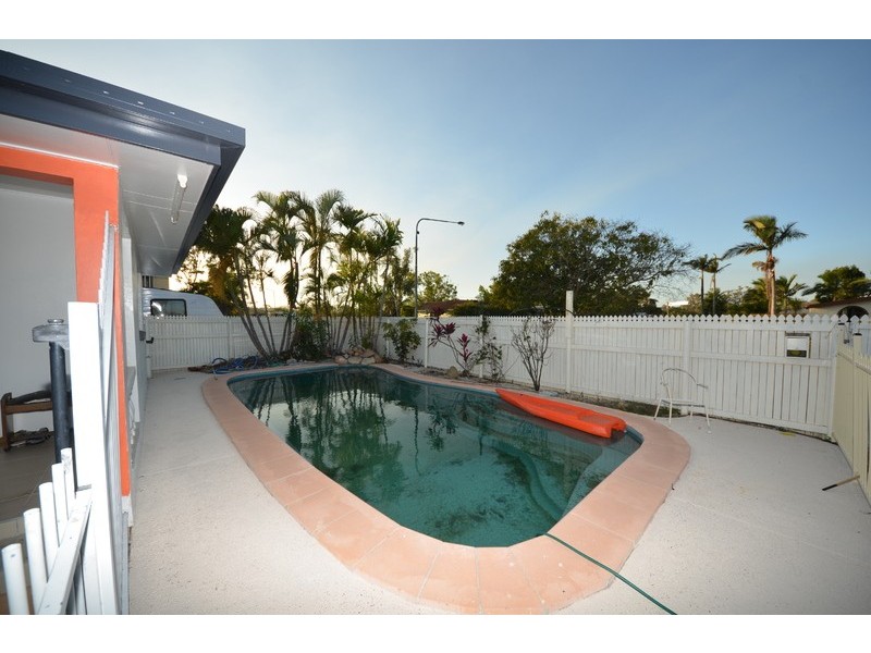 5 Richardson Street, Douglas QLD 4814