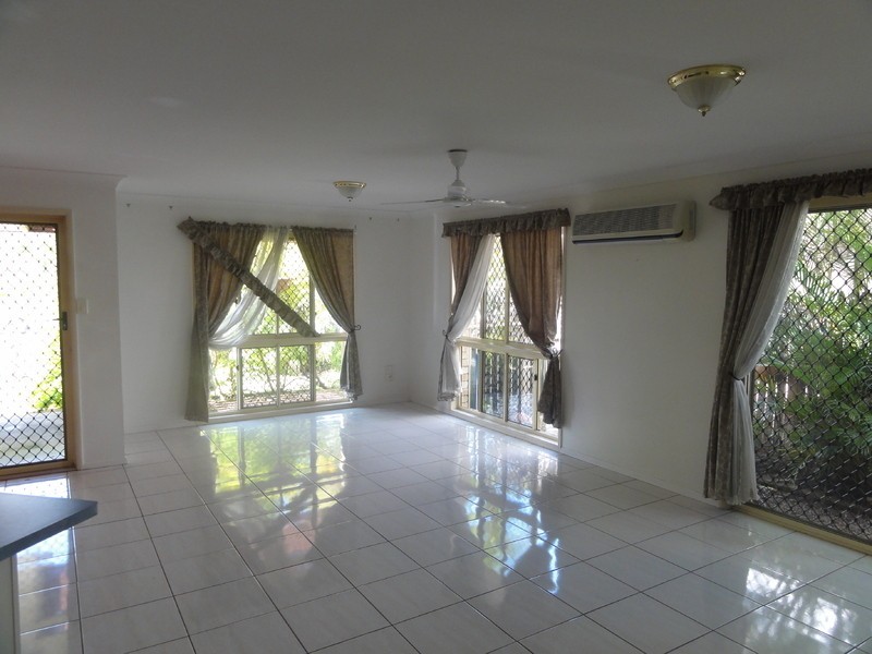 19A Greenwood Drive, Kirwan QLD 4817