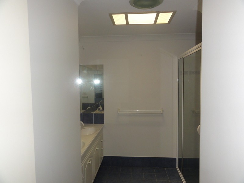 19A Greenwood Drive, Kirwan QLD 4817