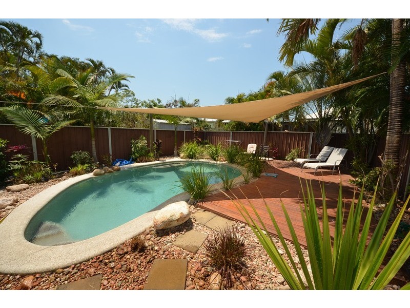 45 Tenth Avenue, Railway Estate QLD 4810