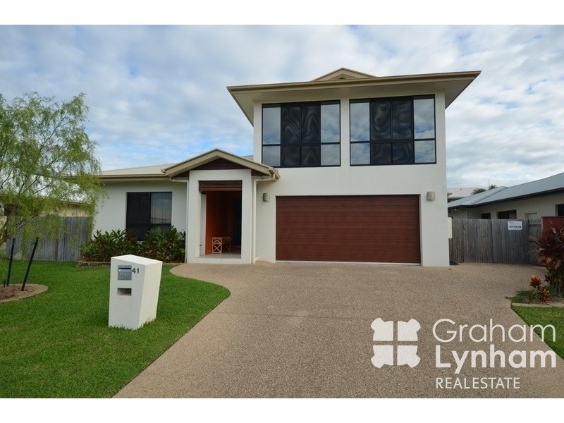 41 Sheerwater Parade, Douglas QLD 4814