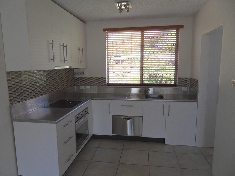 11/17 Stanton Terrace, North Ward QLD 4810