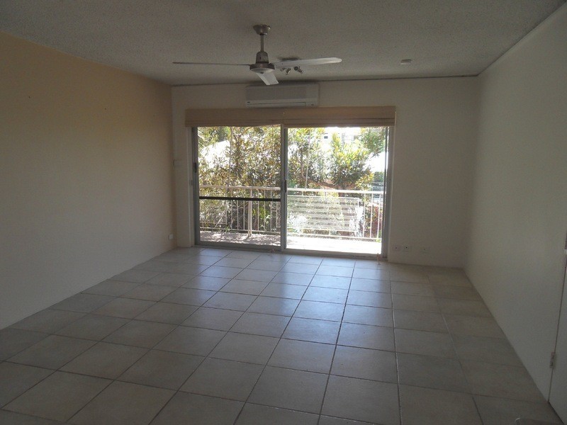 11/17 Stanton Terrace, North Ward QLD 4810