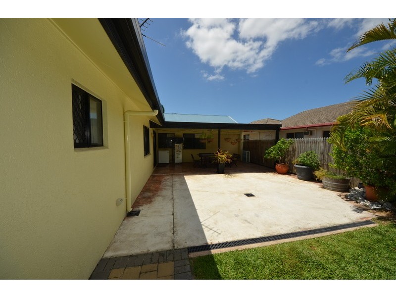 13 La Trobe Close, Douglas QLD 4814