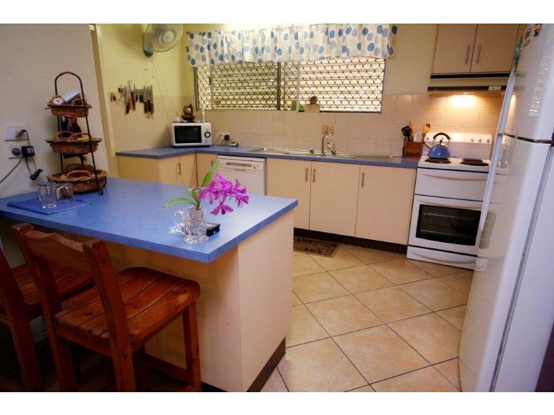 6 Koala Court, Kelso QLD 4815