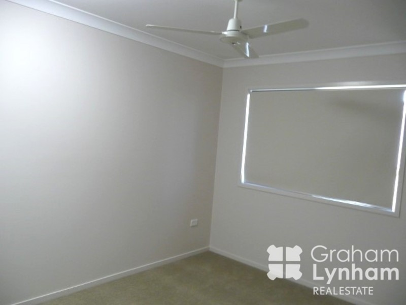 Bushland Beach QLD 4818