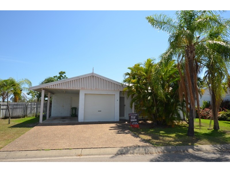 8/10 Blanes Street, Cranbrook QLD 4814