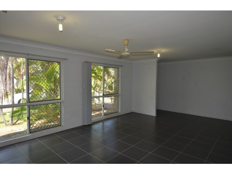 8/10 Blanes Street, Cranbrook QLD 4814