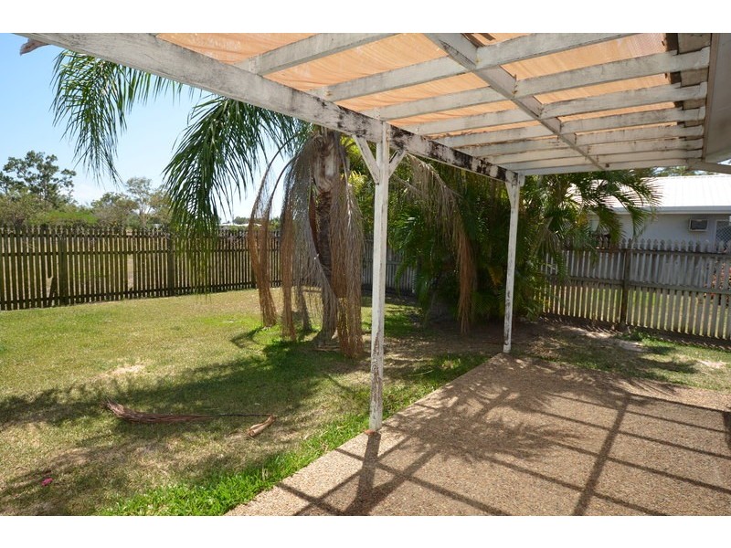 8/10 Blanes Street, Cranbrook QLD 4814