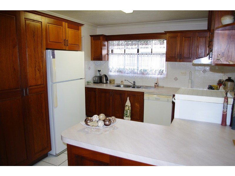 33 Serrano Crescent, Cranbrook QLD 4814