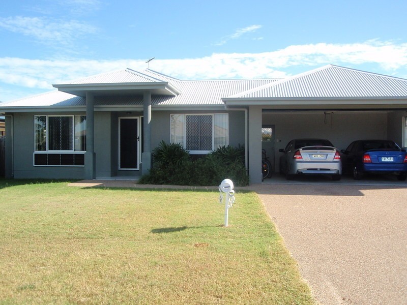 51 Elphinestone, Kirwan QLD 4817