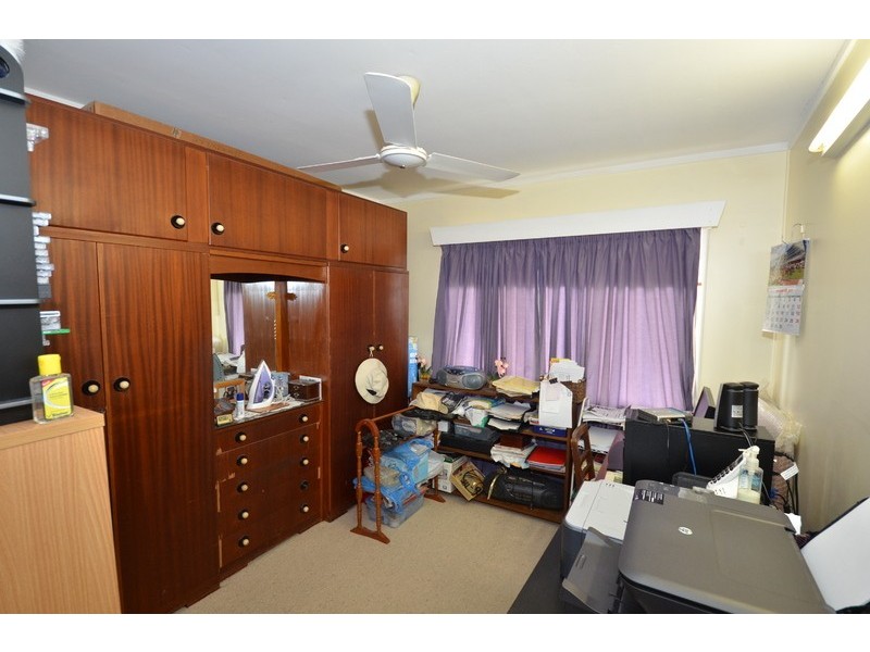 17 Carlisle Street, Cranbrook QLD 4814