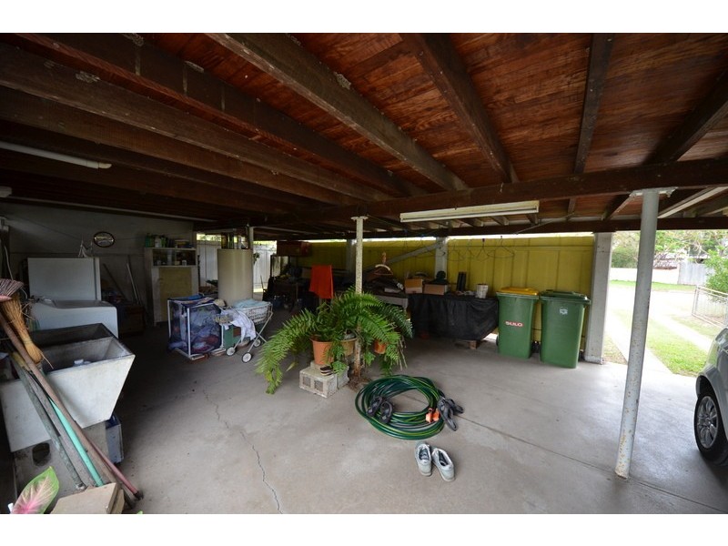 17 Carlisle Street, Cranbrook QLD 4814