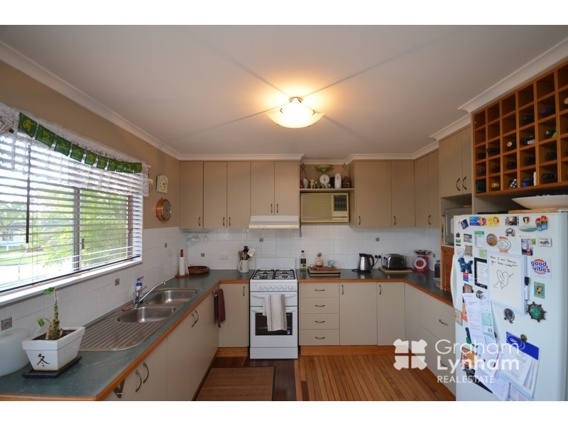 16 Granados Street, Kirwan QLD 4817