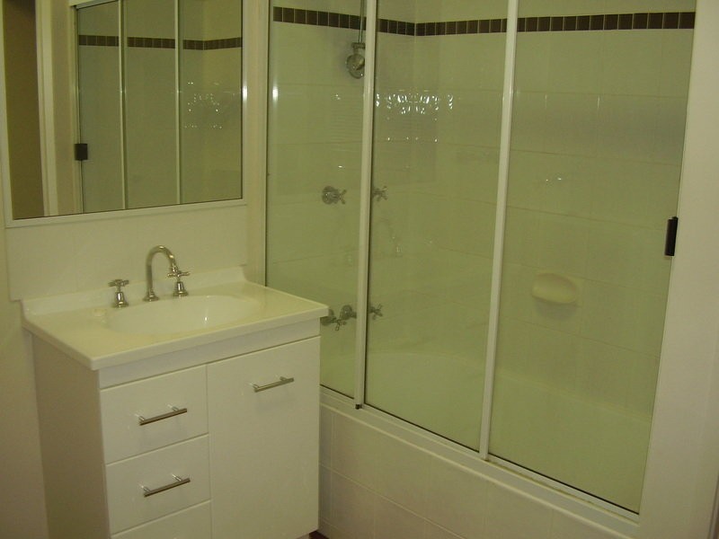 2/5B Warburton Street, North Ward QLD 4810