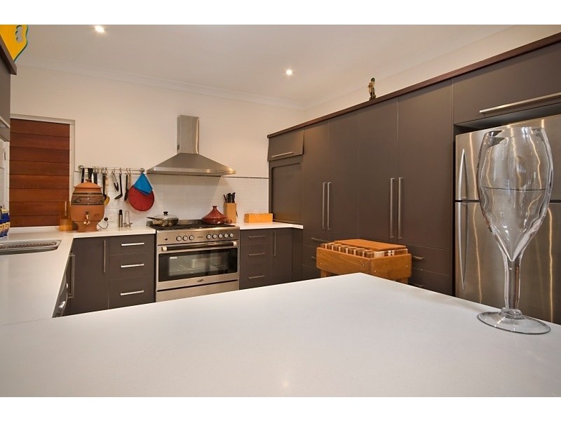 9B Seventh Street, South Townsville QLD 4810