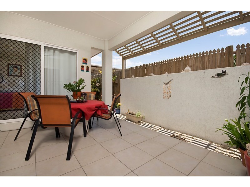 9B Seventh Street, South Townsville QLD 4810