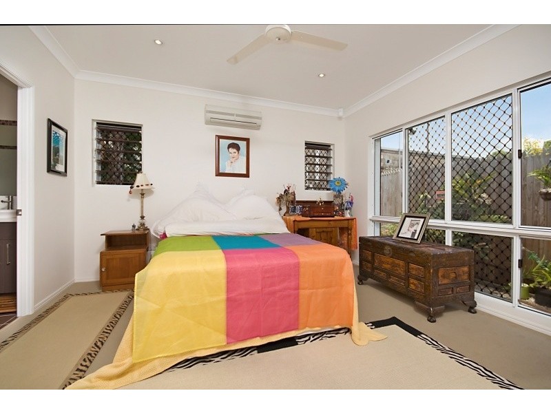 9B Seventh Street, South Townsville QLD 4810