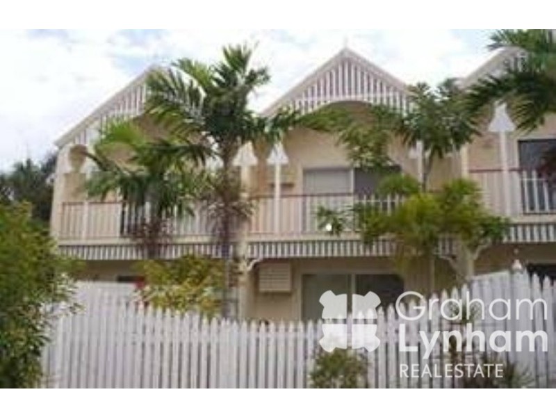 West End QLD 4810