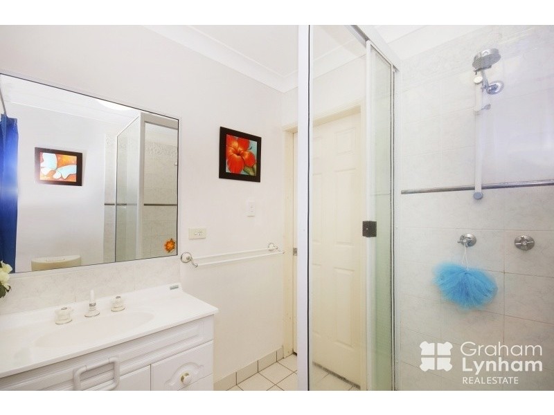 16 Glebe Place, Kirwan QLD 4817