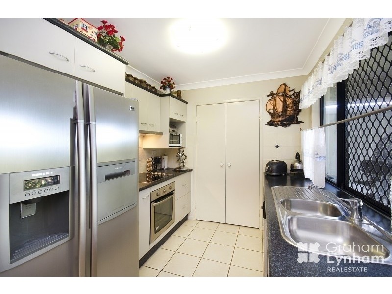 11 Fitzgerald Crescent, Kirwan QLD 4817