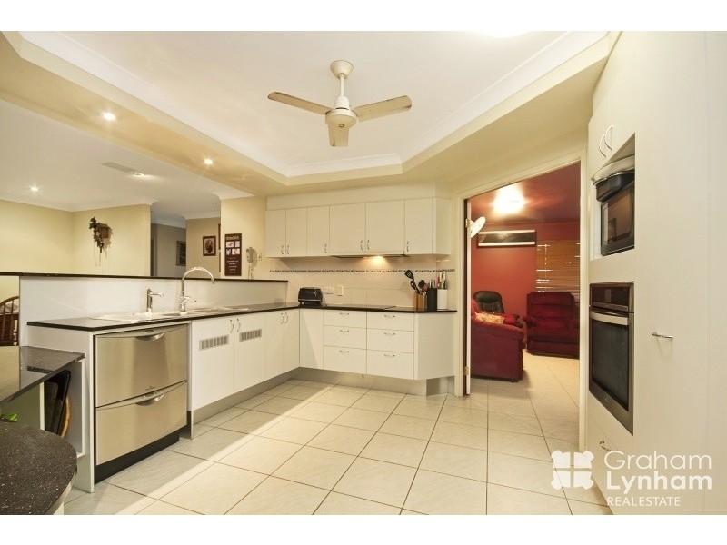 6 Angelus Place, Kirwan QLD 4817